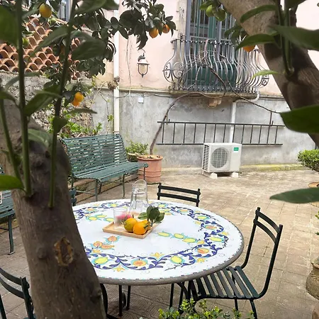 Apartmán Garden, Con Giardino Privato Taormina