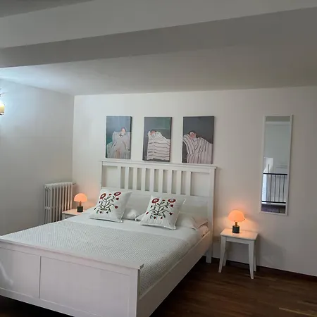 Apartmán Garden, Con Giardino Privato *